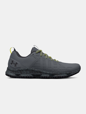 Under Armour UA MG Strikefast Sneakers